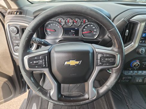 Used 2019 Chevrolet Silverado 1500 LT w/ All-Star Edition AWD/4WD image 18