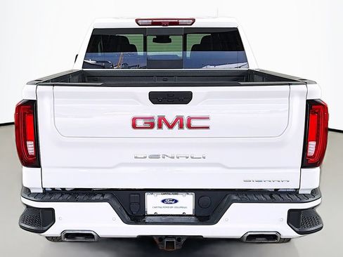 Used 2022 GMC Sierra 1500 Denali AWD/4WD image 17