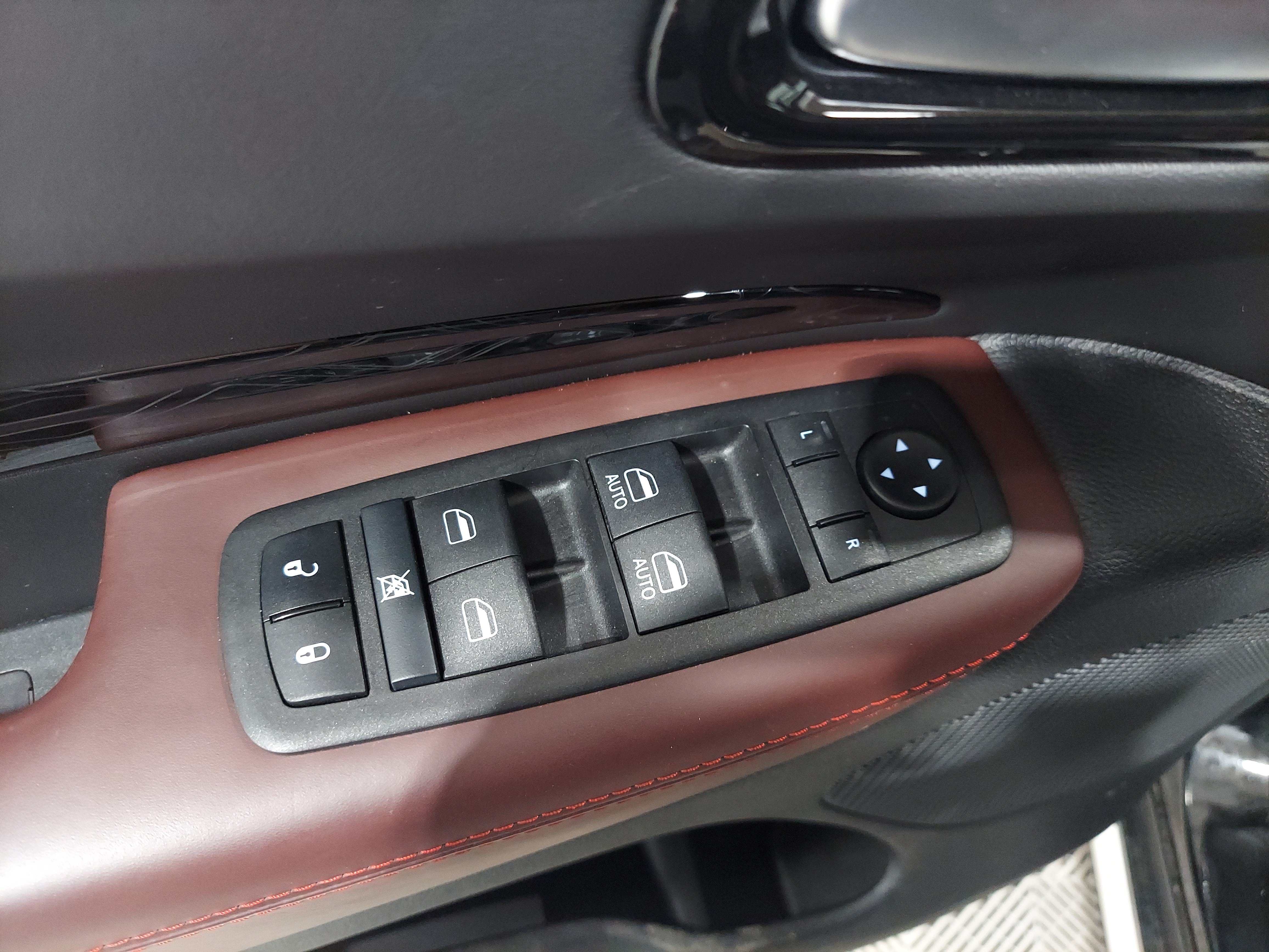 Used 2024 Dodge Durango Citadel AWD/4WD image 23