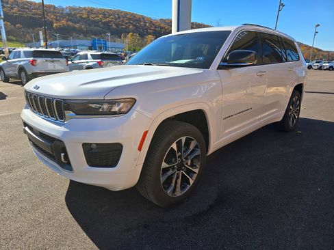 Used 2022 Jeep Grand Cherokee L Overland image 4