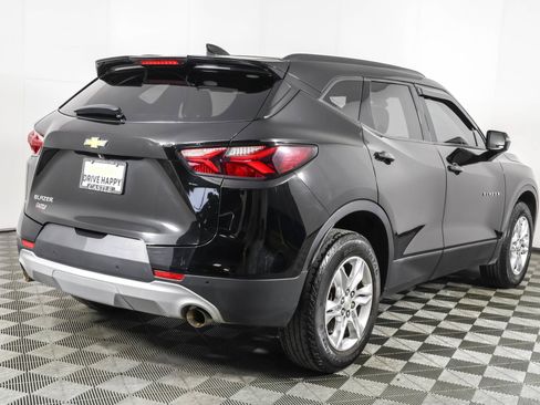 Used 2020 Chevrolet Blazer LT FWD image 13