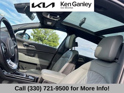 Certified 2023 Kia Sportage X-Pro AWD/4WD image 12