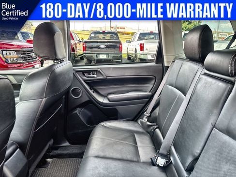 Used 2018 Subaru Forester 2.5i Touring AWD/4WD image 15