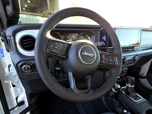 New 2026 Jeep Gladiator Sport AWD/4WD image 9