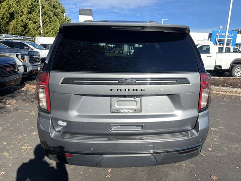 Used 2021 Chevrolet Tahoe Z71 w/ Z71 Signature Package image 9