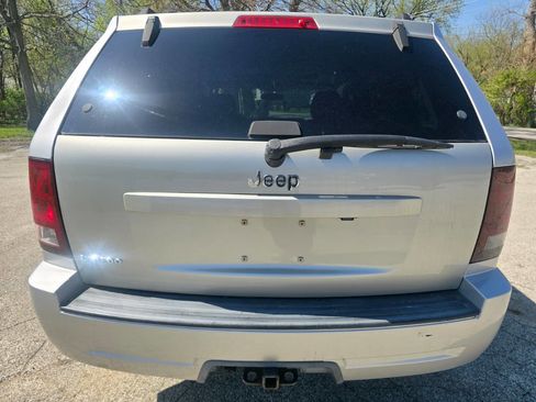 Used 2009 Jeep Grand Cherokee Laredo image 7