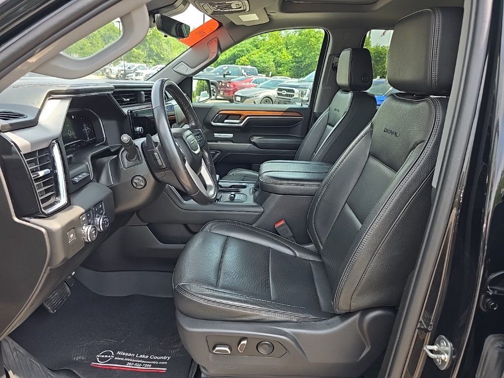 Used 2023 GMC Sierra 1500 Denali w/ Denali Reserve Package AWD/4WD image 6