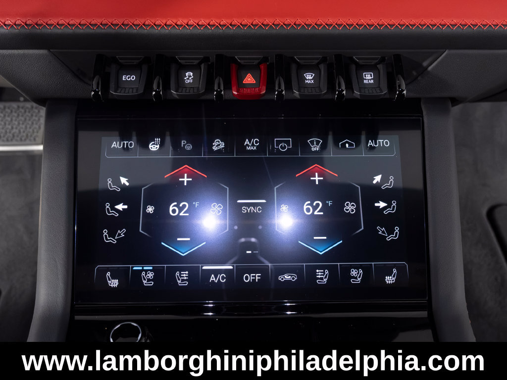 Used 2026 Lamborghini Urus SE AWD/4WD image 21