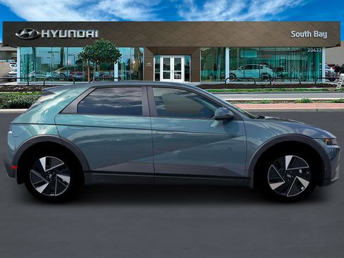 New 2026 Hyundai Ioniq 5 SEL RWD image 9