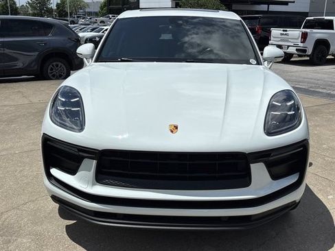 Used 2022 Porsche Macan AWD/4WD image 13