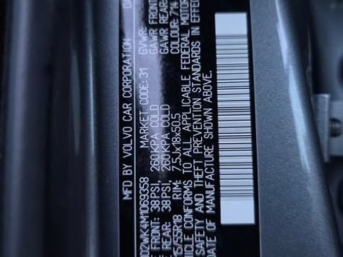 Used 2021 Volvo V60 T5 Cross Country AWD/4WD image 29