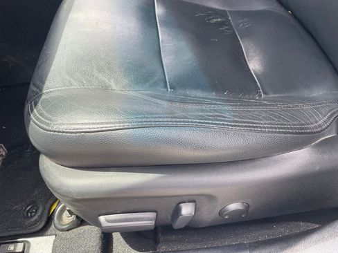 Used 2015 Toyota Camry LE FWD image 4