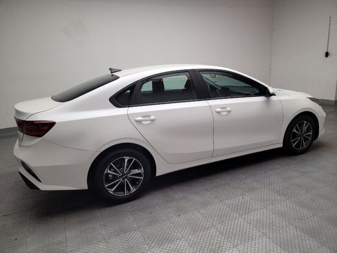 Used 2024 Kia Forte LXS FWD image 10