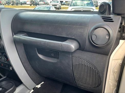 Used 2008 Jeep Wrangler X image 15