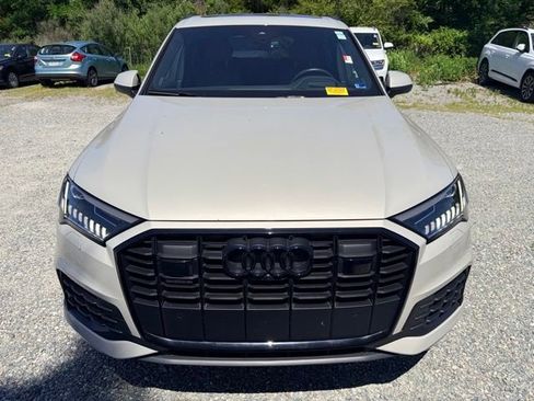Used 2023 Audi Q7 3.0T Prestige w/ Prestige Package AWD/4WD image 2