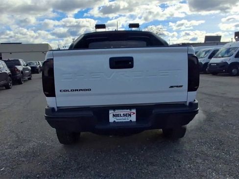 Used 2022 Chevrolet Colorado ZR2 w/ ZR2 Dusk Special Edition image 7