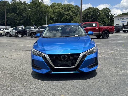 Used 2023 Nissan Sentra SV FWD image 2