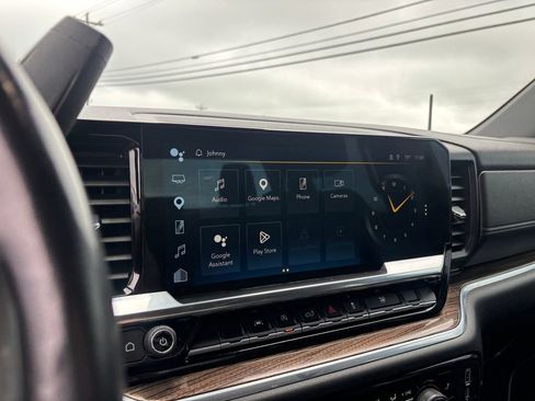 Used 2022 Chevrolet Silverado 1500 RST image 18