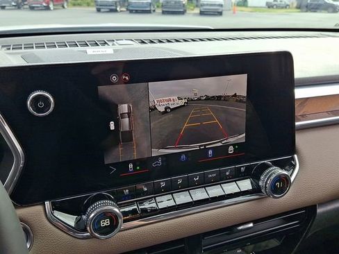 New 2026 GMC Canyon Denali AWD/4WD image 15