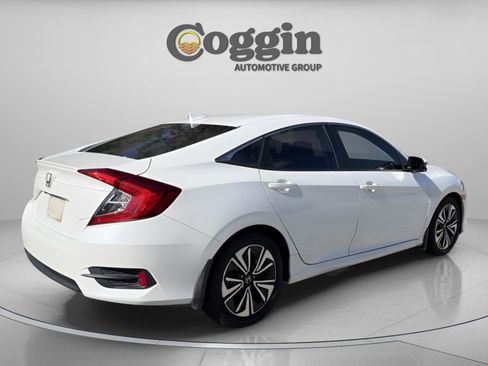 Used 2018 Honda Civic EX-L image 6