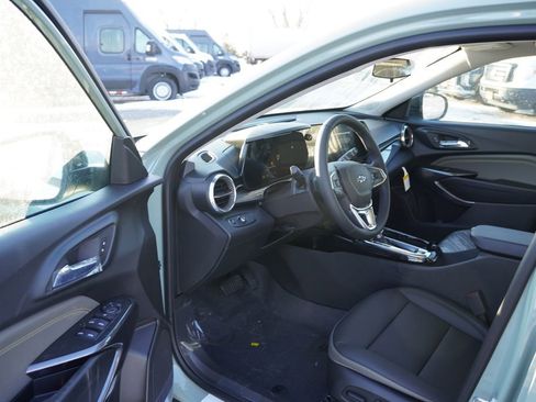 New 2026 Chevrolet Trax ACTIV w/ Driver Confidence Package image 10