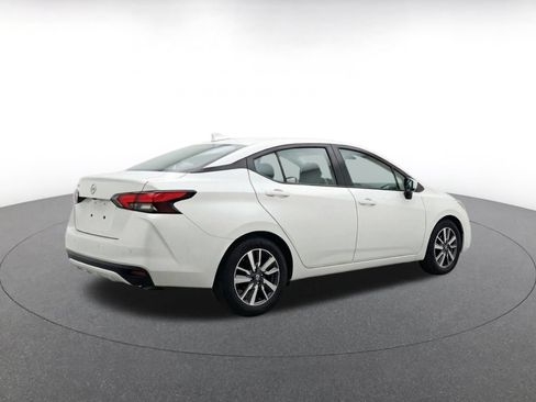 Used 2025 Nissan Versa SV FWD image 11