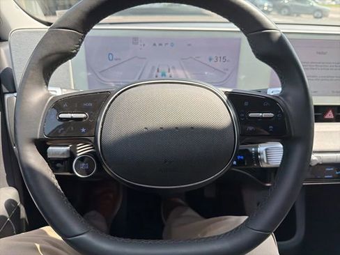 Used 2024 Hyundai Ioniq 5 SEL image 20