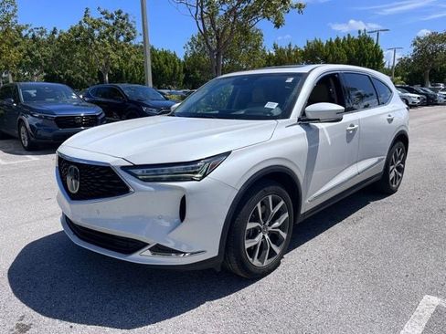 Used 2023 Acura MDX FWD w/ Technology Package image 3