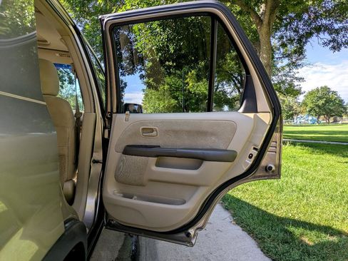 Used 2006 Honda CR-V EX image 19