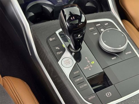 Used 2022 BMW 330i xDrive Sedan w/ M Sport Package image 29