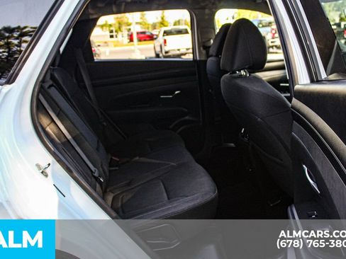 Used 2025 Hyundai Tucson SEL FWD image 18