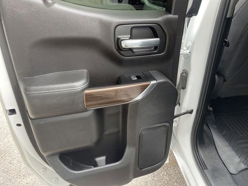 Used 2019 Chevrolet Silverado 1500 RST RWD image 31