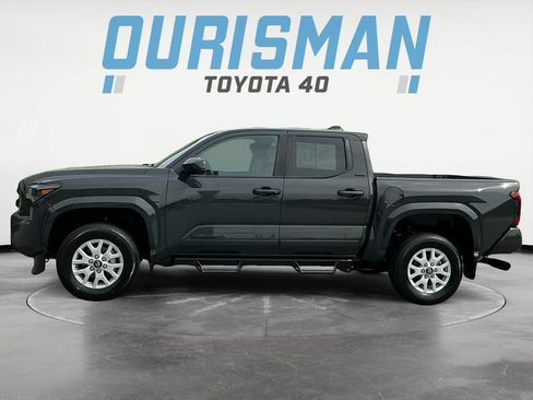 Used 2026 Toyota Tacoma SR5 AWD/4WD image 4