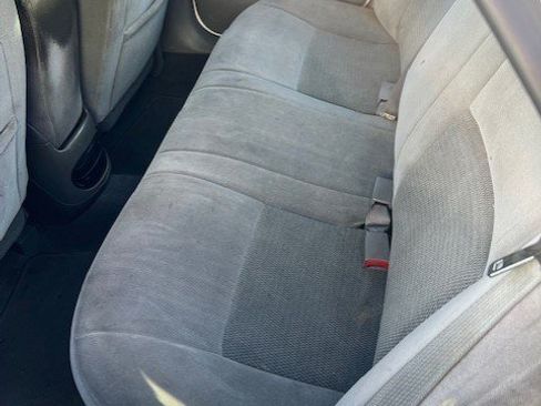 Used 2007 Ford Taurus SE FWD image 15