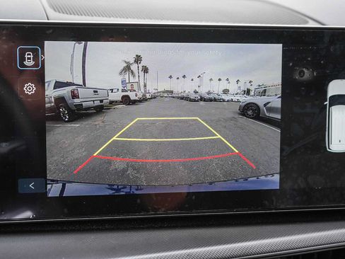 Used 2025 Hyundai Santa Fe SEL FWD image 28