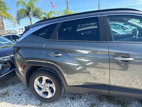 Used 2023 Hyundai Tucson SEL FWD image 5