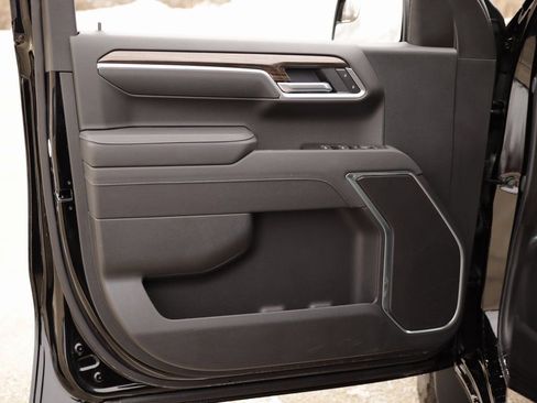 Used 2026 Chevrolet Silverado 1500 RST w/ RST Select Package image 22