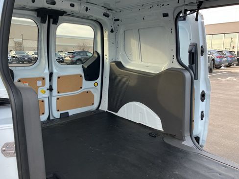Used 2020 Ford Transit Connect XL FWD image 35