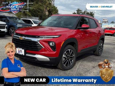New 2026 Chevrolet TrailBlazer LT w/ LT Cold Weather Package AWD/4WD image 1