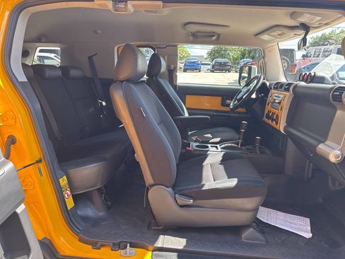 Used 2008 Toyota FJ Cruiser 4WD image 18