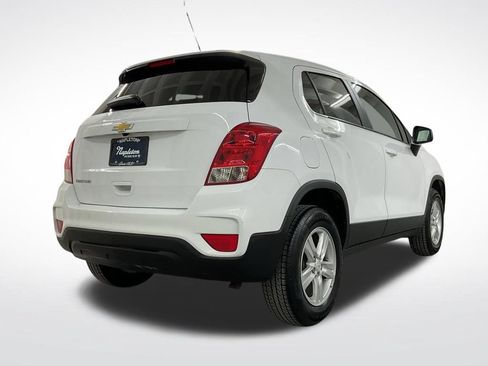 Used 2020 Chevrolet Trax LS w/ Tint and Cruise Package AWD/4WD image 3