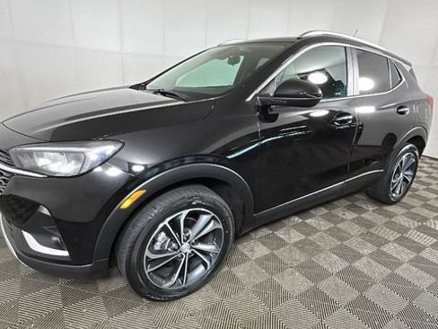 Used 2023 Buick Encore GX Select w/ Safety Package II AWD/4WD image 7