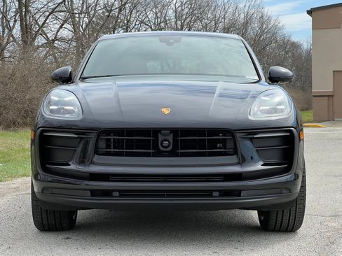 New 2026 Porsche Macan image 7