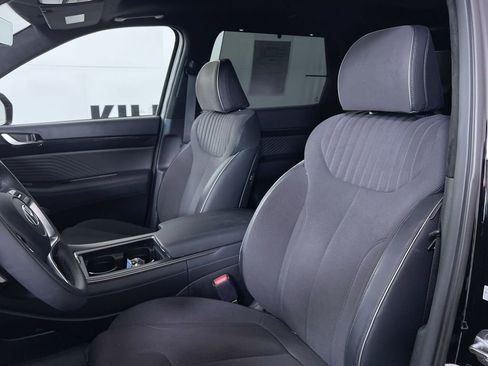 Used 2025 Hyundai Palisade Calligraphy image 13