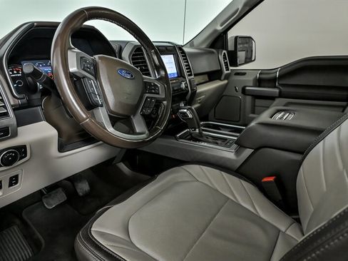 Used 2019 Ford F150 Limited image 16
