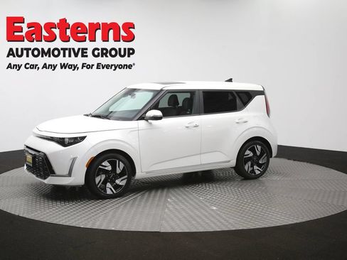 Used 2023 Kia Soul GT-Line FWD image 57