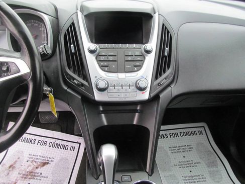 Used 2015 Chevrolet Equinox LT w/ Driver Convenience Package image 10