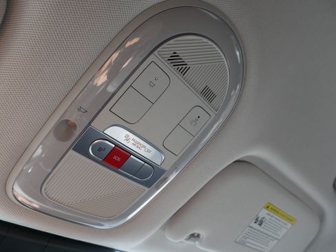 Certified 2023 Hyundai Ioniq 5 SE RWD image 31