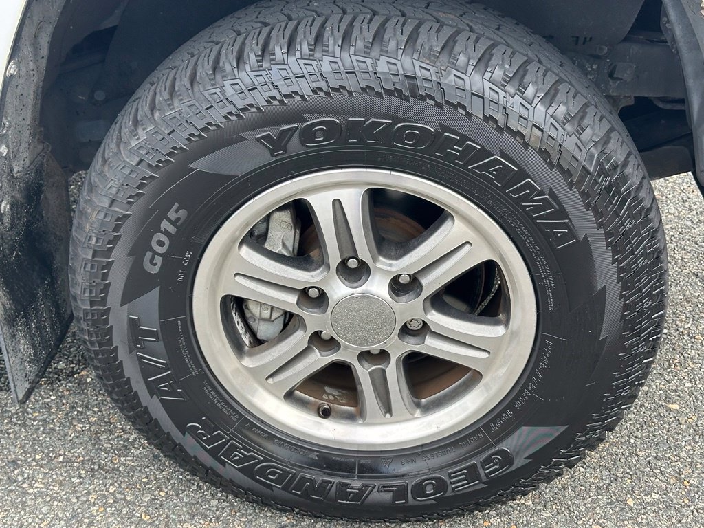 Used 2016 Toyota Tacoma SR5 w/ Towing Package RWD image 29