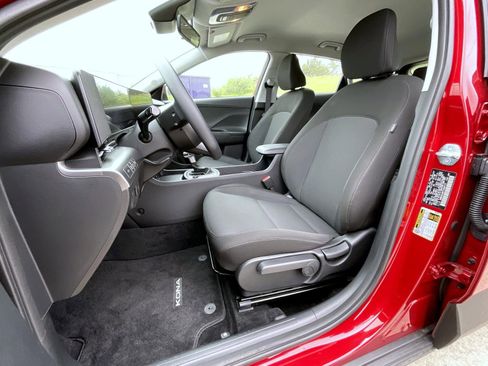 Certified 2026 Hyundai Kona SE AWD/4WD image 10